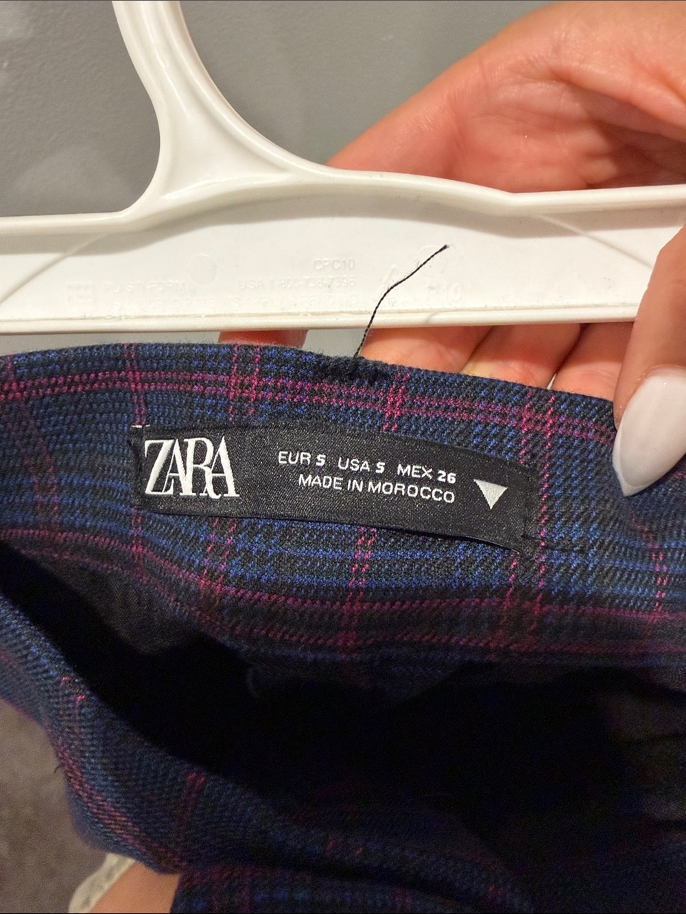 Zara Navy Plaid Wide-Leg Trousers with Red Windowpane - Picture 2 of 3